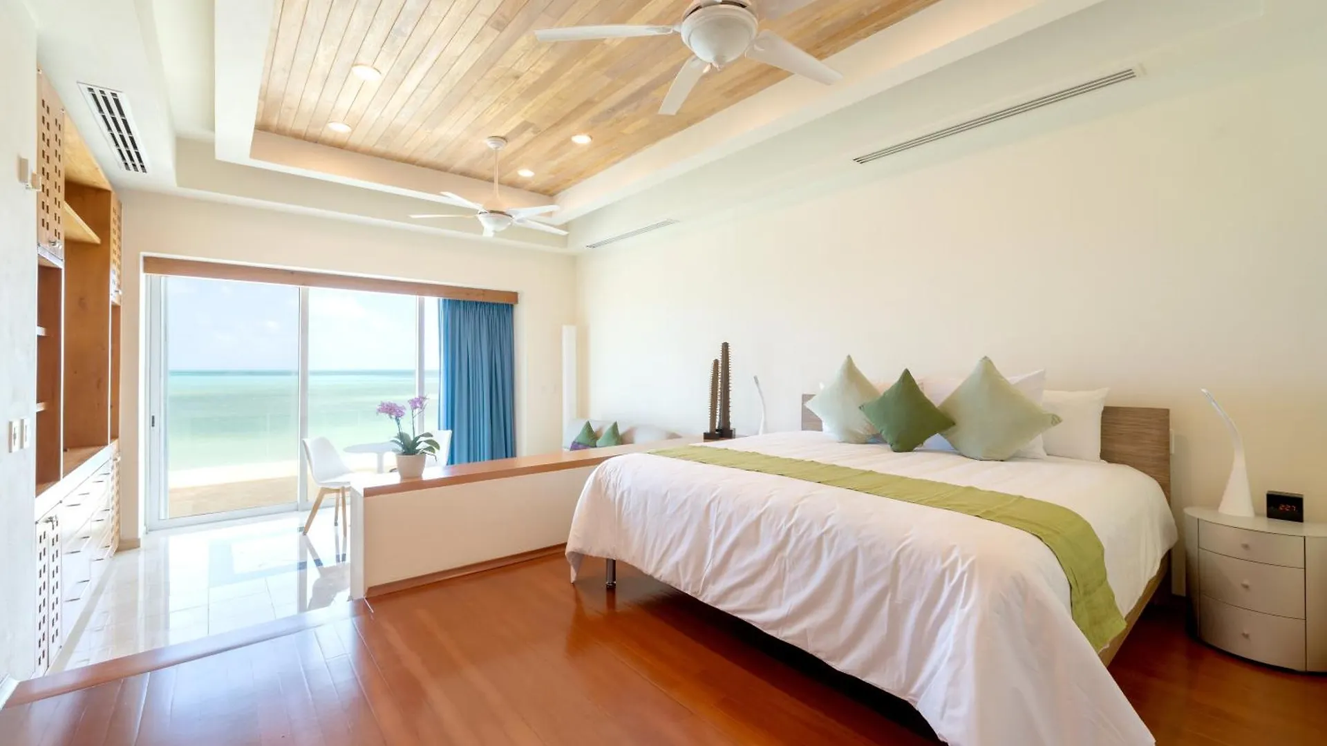 Villa Punta Sam - Beachfront Luxury Villa Канкун