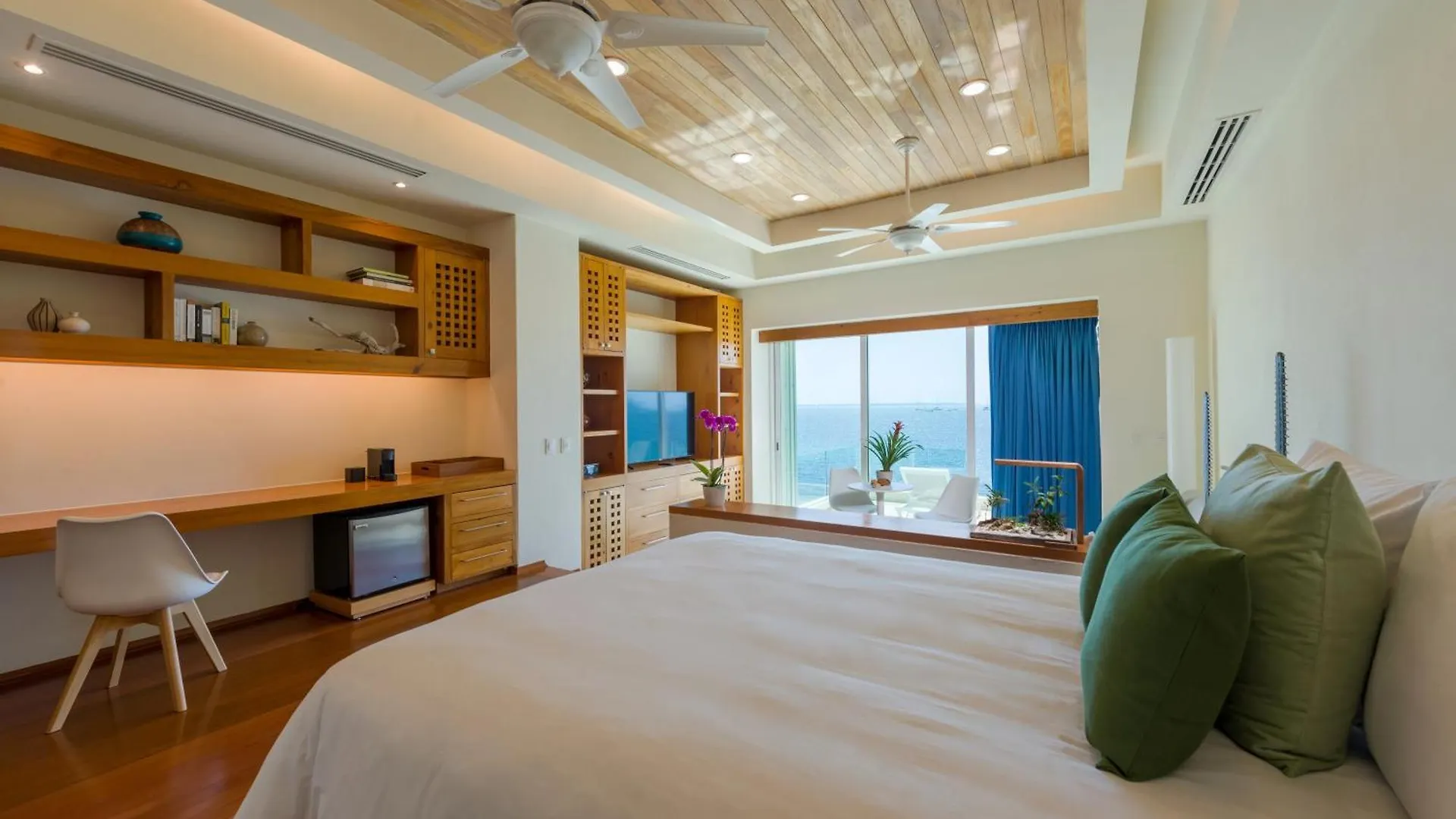 Villa Punta Sam - Beachfront Luxury Villa Канкун Мексика