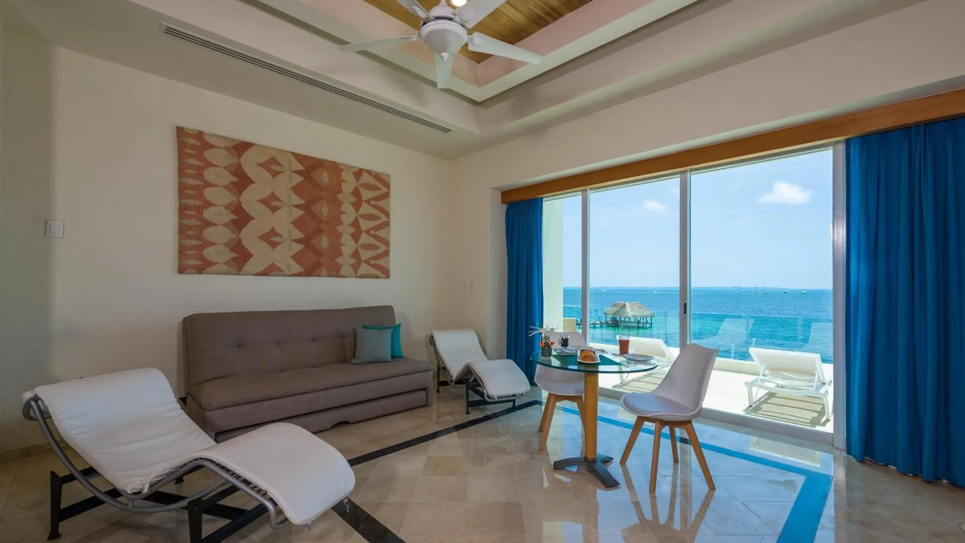 Villa Punta Sam - Beachfront Luxury Villa Канкун