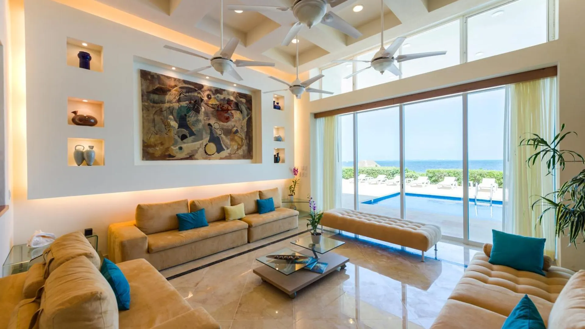 Villa Punta Sam - Beachfront Luxury Villa Канкун